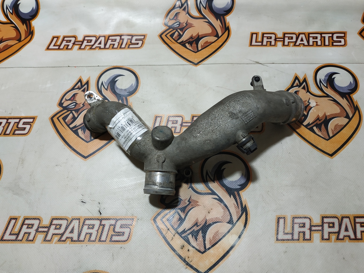 LR050934 Króciec termostatu 5.0 RANGE ROVER SPORT L320 2005-2012 używany